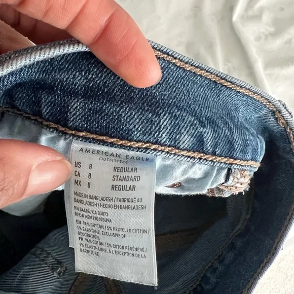 American Eagle Outfitters Stretch 90s Skinny - Picture 6 of 6